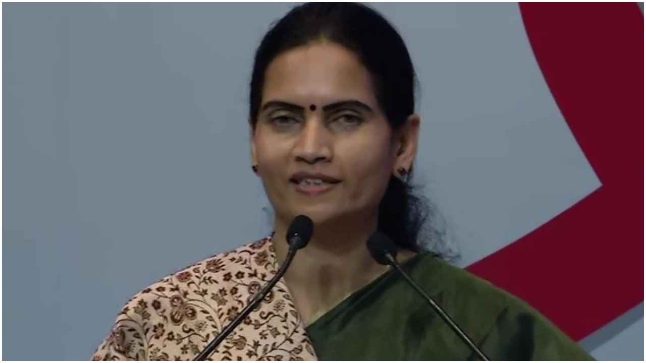 Bharti P Pawar: ఎయిమ్స్ అధికారులకు తలంటిన కేంద్రమంత్రి