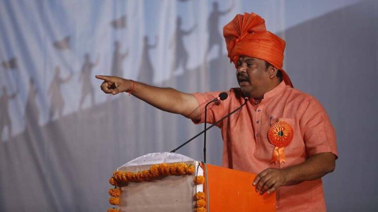 Raja Singh: భాగ్యలక్ష్మీ ఆలయంపై చేయివేస్తే నరికేస్తా..