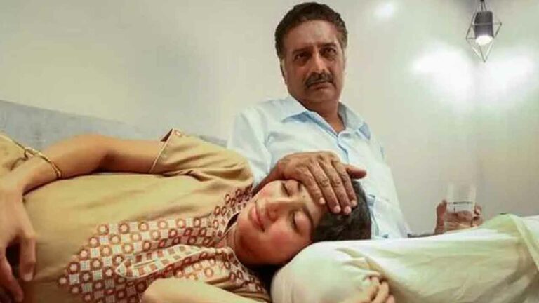 Prakash Raj: సాయి పల్లవి వివాదాస్పద వ్యాఖ్యలపై ప్రకాష్ రాజ్ హాట్ కామెంట్స్