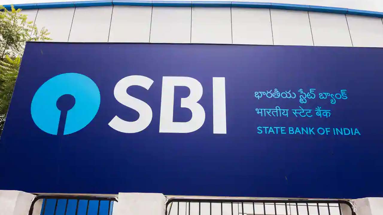 SBI: గుడ్‌న్యూస్‌ చెప్పిన ఎస్బీఐ.. వాటిపై వడ్డీ రేట్లు పెంపు..