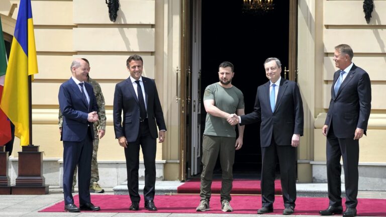 Ukraine: ఉక్రెయిన్‌లో ఐరోపా నేతల పర్యటన.. ఆయుధాల సరఫరాకు హామీ..