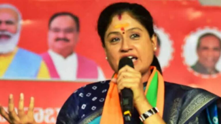 Vijayasanthi: అలాంటి వారి విషయంలో కేటీఆర్, అసదుద్దీన్ స్పందన ఏంటి?