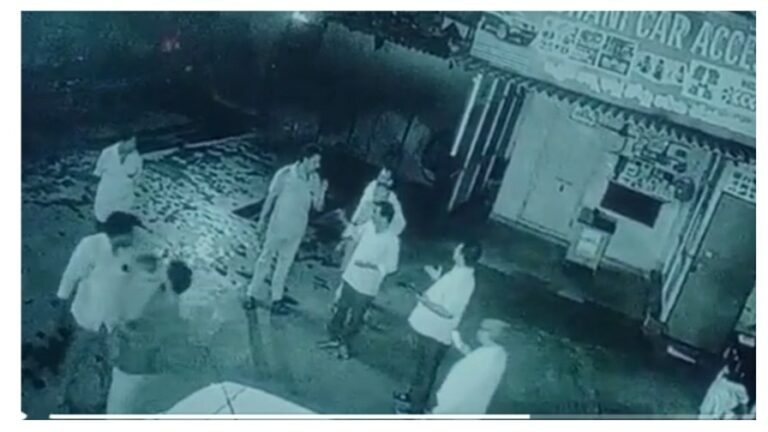 Vijayawada Crime: డబ్బు తిరిగి ఇవ్వమన్న కారు వాష్ యజమానిపై దాడి