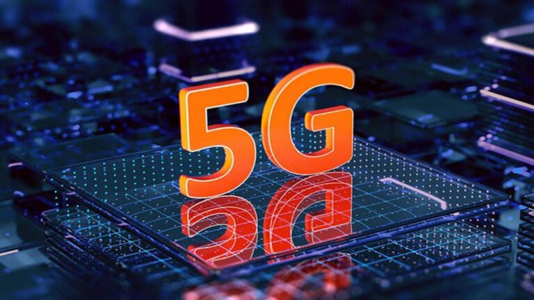 5G Auction: స్పెక్ట్రమ్‌ కోసం రూ.1.49 లక్షల కోట్లకు పైగా బిడ్లు.. రేపు కూడా కొనసాగనున్న వేలం