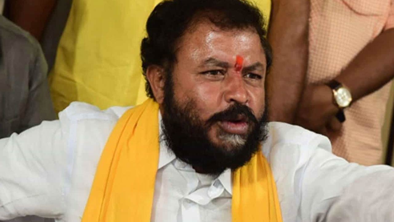 MLA Chintamaneni Prabhakar: వై నాట్ 175 అంటే వైసీపీ బట్టలూడదీశారు.. చింతమనేని ఘాటు వ్యాఖ్యలు..