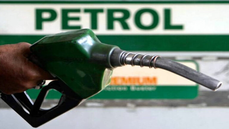 Fuel Price Cut: అక్కడ పెట్రోల్‌పై రూ.15, డీజిల్‌పై రూ.7 తగ్గింపు..
