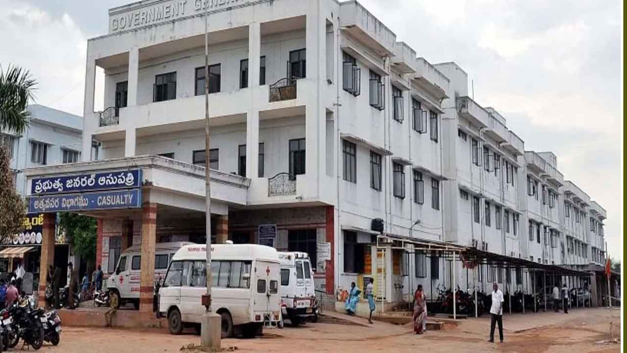 Vijayawada GGH Hospital:సదరం సర్టిఫికెట్ల కోసం దివ్యాంగుల తిప్పలు