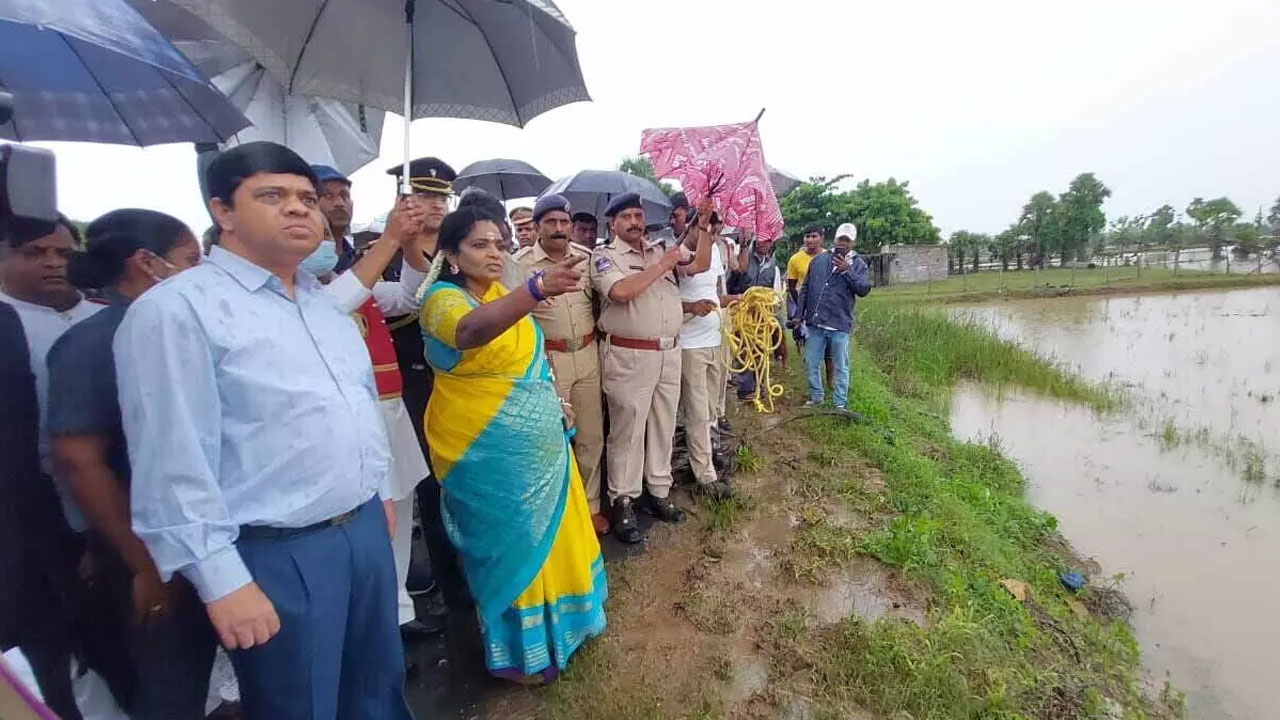 Governor Tamilisai : మోరల్ సపోర్ట్ ఇవ్వడానికి వచ్చా