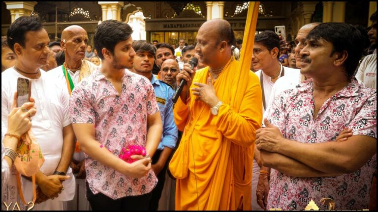 Karthikeya 2: మధుర ఇస్కాన్ టెంపుల్ లో ‘కార్తికేయ 2’ చిత్రబృందం సందడి!