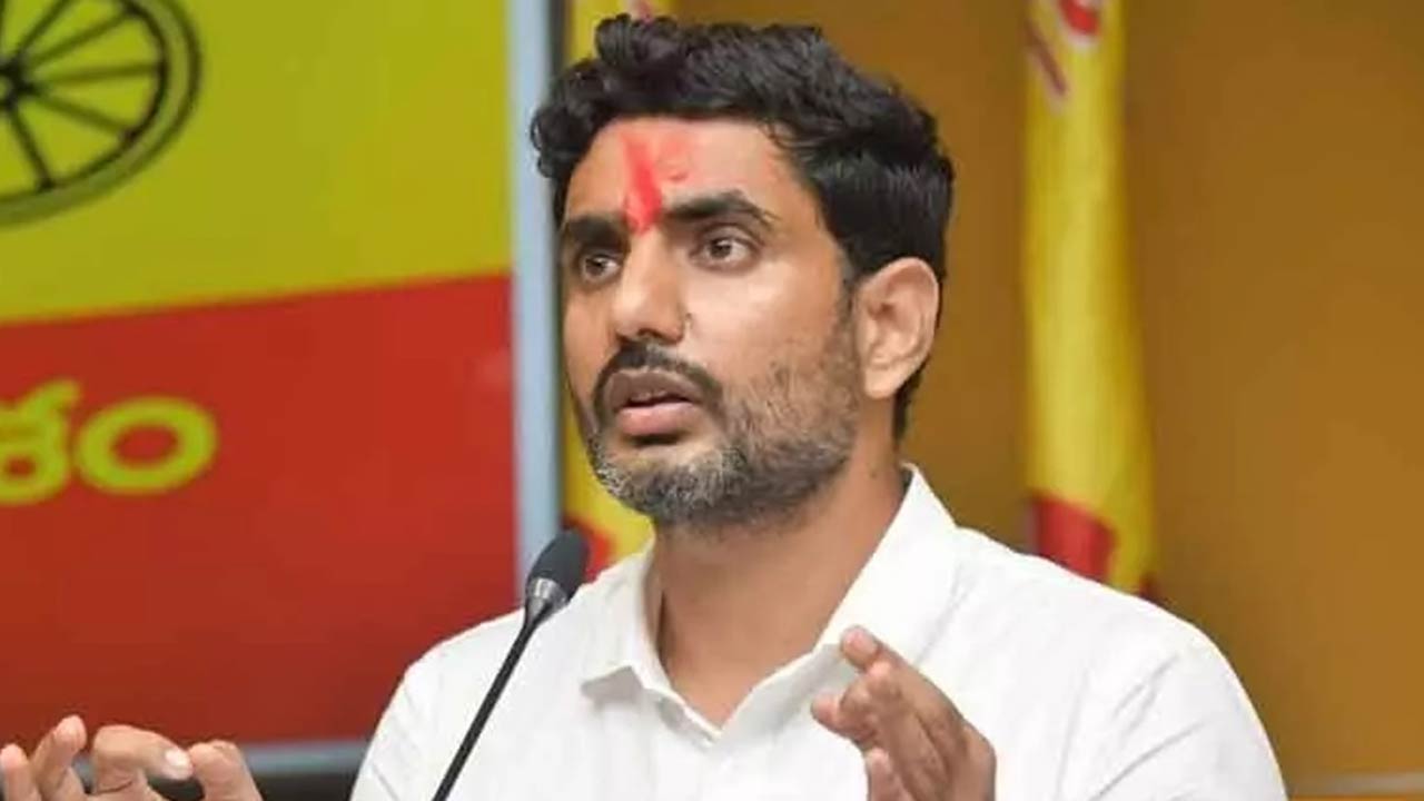 Nara Lokesh: జగన్ దోపిడీని దశల వారీగా బయట పెడతాం.. క్లీన్‌ బౌల్డ్‌ తప్పదు..!