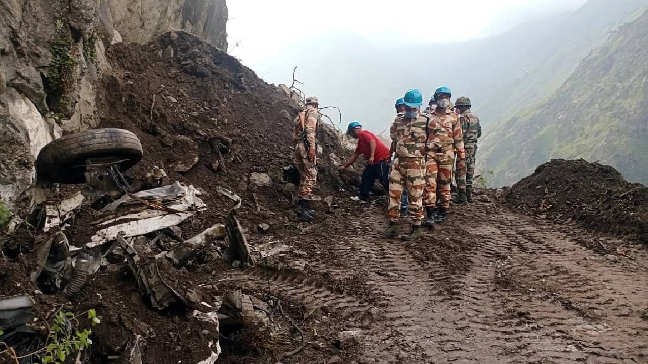 Manipur Landslide: 20కి చేరిన మృతుల సంఖ్య..44 మంది మిస్సింగ్