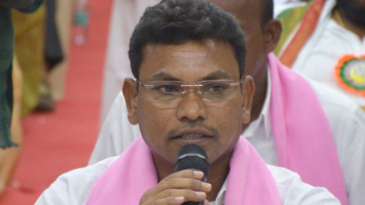 Rega Kantha rao: నేను ఫైటర్‌ని, కత్తి తిప్పడం, తుపాకీ పేల్చడం కూడా వచ్చు..!