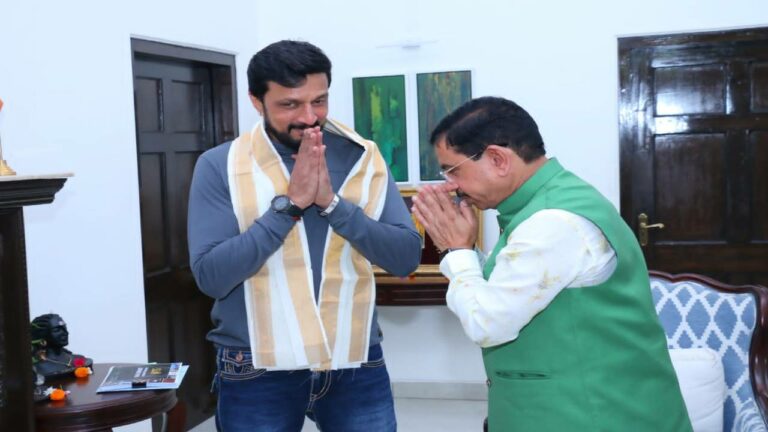 Kiccha Sudeep: సెంట్రల్ మినిస్టర్ తో కిచ్చాసుదీప్ భేటీ