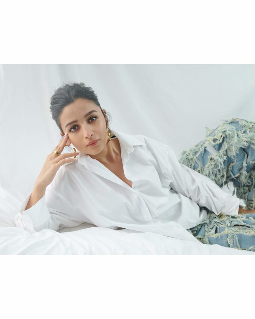 Alia Bhatt (1)