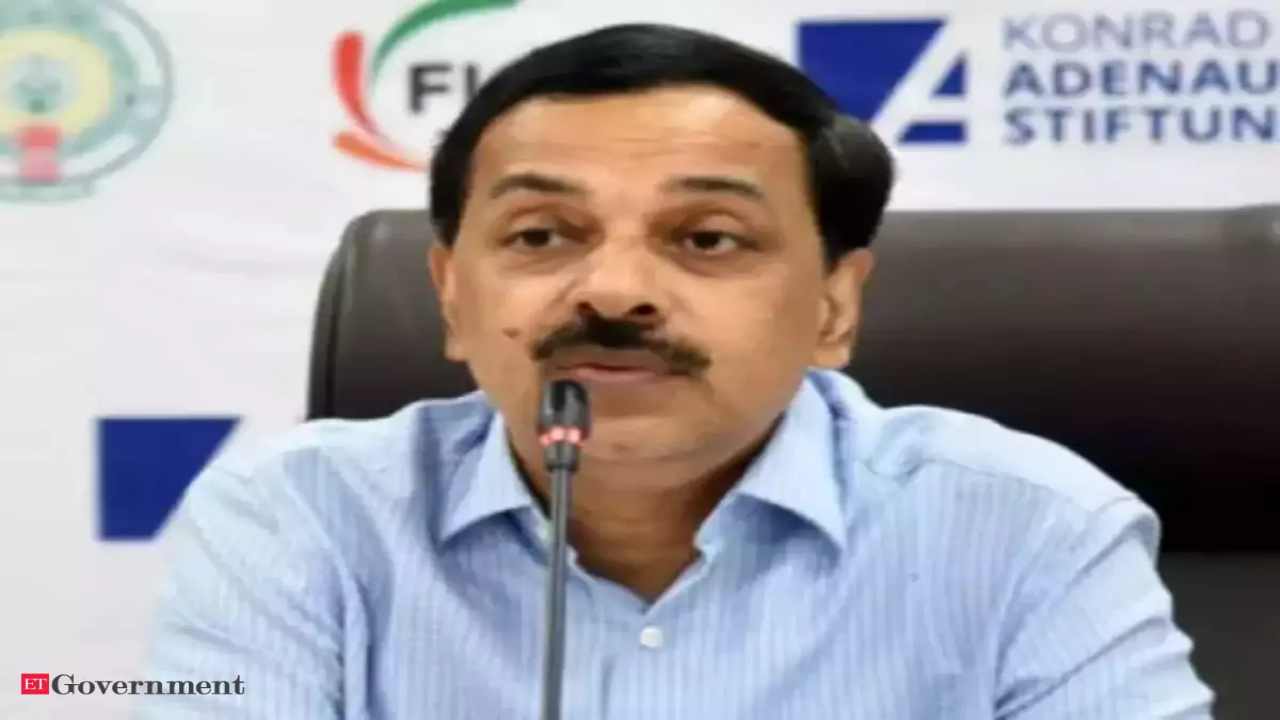 Rajat Bhargava: ఏపీలో 840 బార్లకు మాత్రమే పర్మిషన్