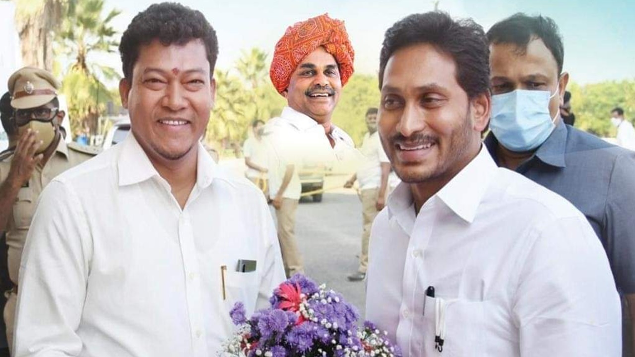 Minister Appalaraju: వైసీపీని, వైఎస్ఆర్ కుటుంబాన్ని వేర్వేరుగా చూడలేం