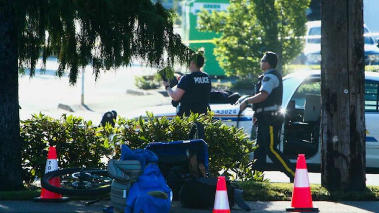 Canada: కెనడాలో కాల్పులు.. ఇద్దరు భారతీయ సంతతి వ్యక్తుల మృతి