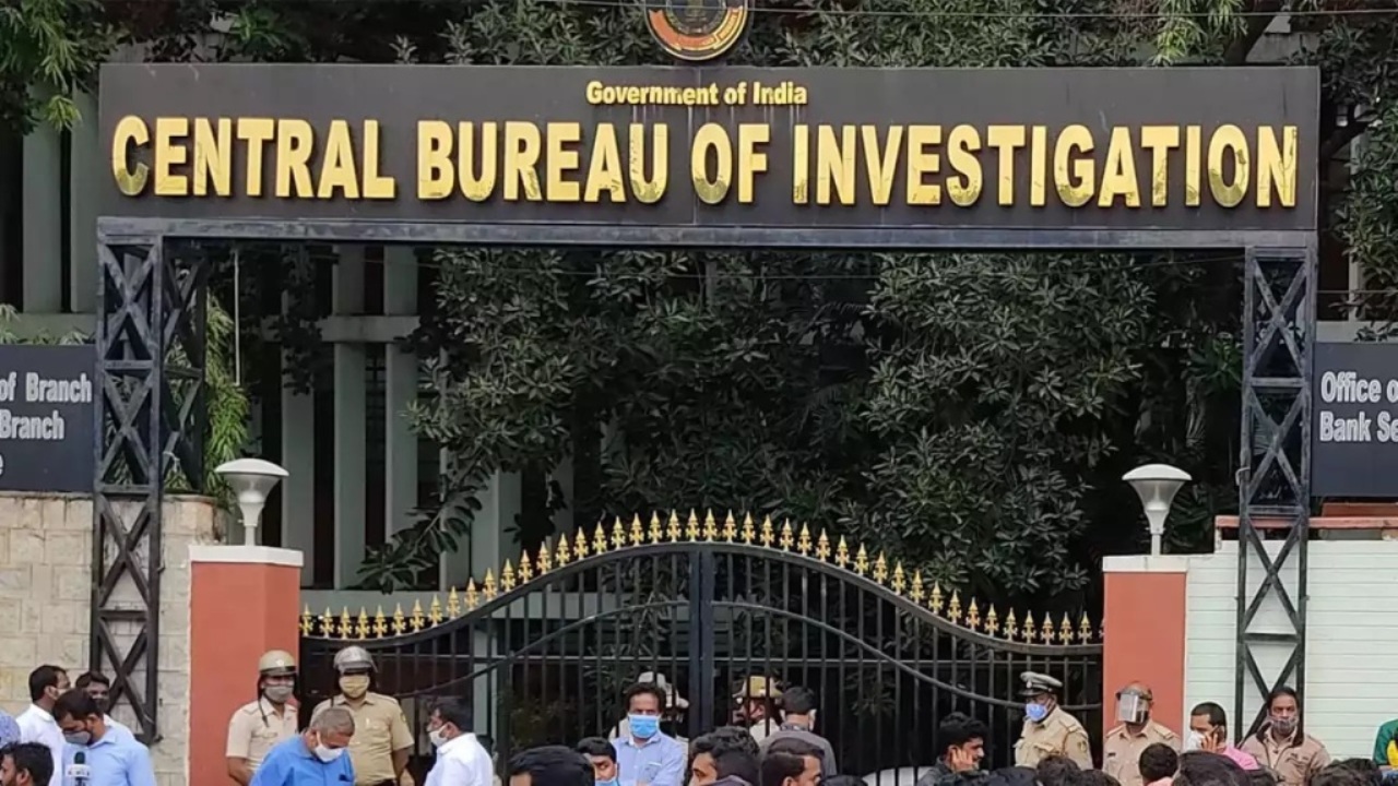 CBI Raids: పవర్ గ్రిడ్ కార్పొరేషన్ అధికారిపై సీబీఐ రైడ్స్.. ఏడుగురి అరెస్ట్