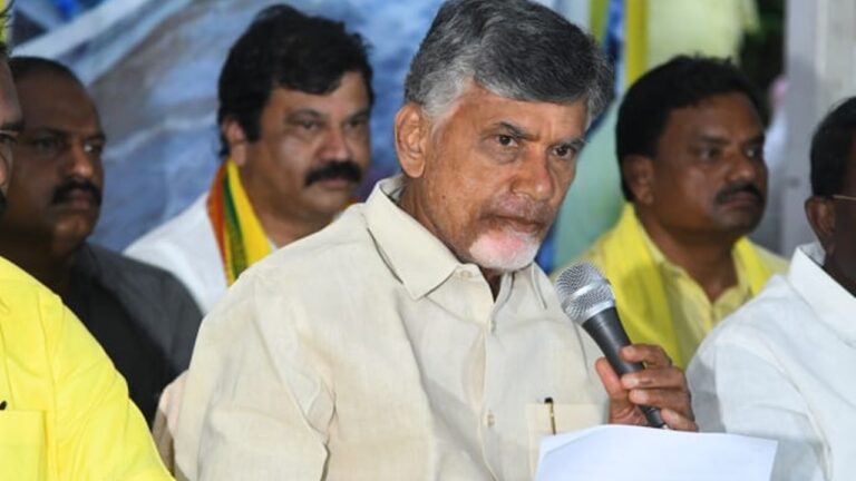 Chandra Babu: జగన్‌పై నమ్మకం లేదు.. అందుకే తెలంగాణలో కలుస్తామంటున్నారు