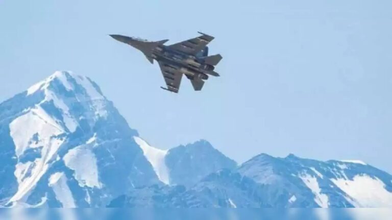 India-China: చైనా దుందుడుకు చర్య.. లడఖ్ సెక్టార్ లోకి చైనా ఫైటర్ జెట్లు