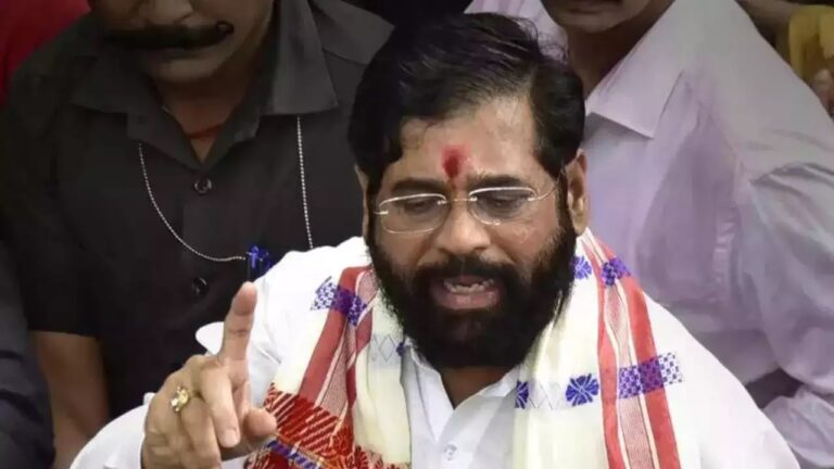 Eknath Shinde: మహారాష్ట్ర సీఎం సంచలన నిర్ణయం..