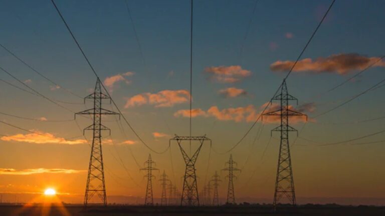 Electricity bill: ఓ ఇంటికి రూ.3,419 కోట్ల కరెంట్ బిల్లు.. ఆస్పత్రి పాలైన యజమాని