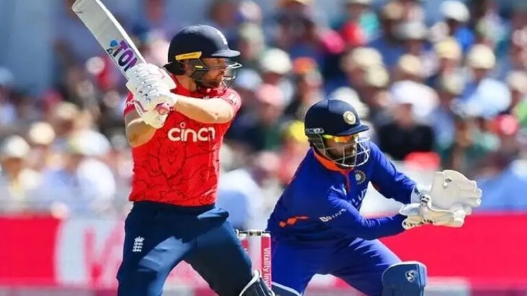 IND Vs ENG: మూడో టీ20లో ఇంగ్లండ్ భారీ స్కోరు.. భారత్ టార్గెట్ ఎంతంటే..?