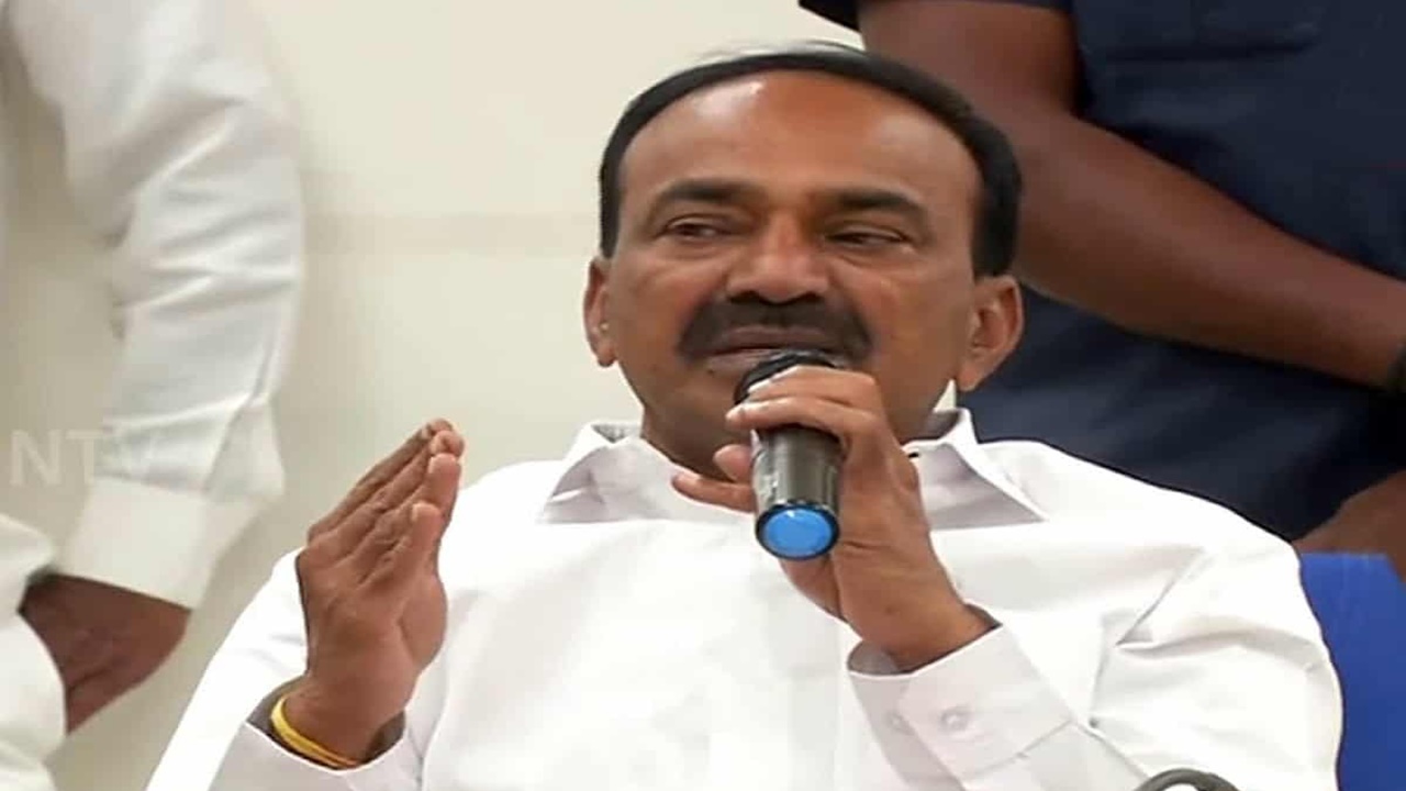 Etela Rajender: ‘కేసీఆర్.. అహంకారాన్ని పక్కన పెట్టి ఇంజనీర్ల సూచనలు తీసుకోండి’