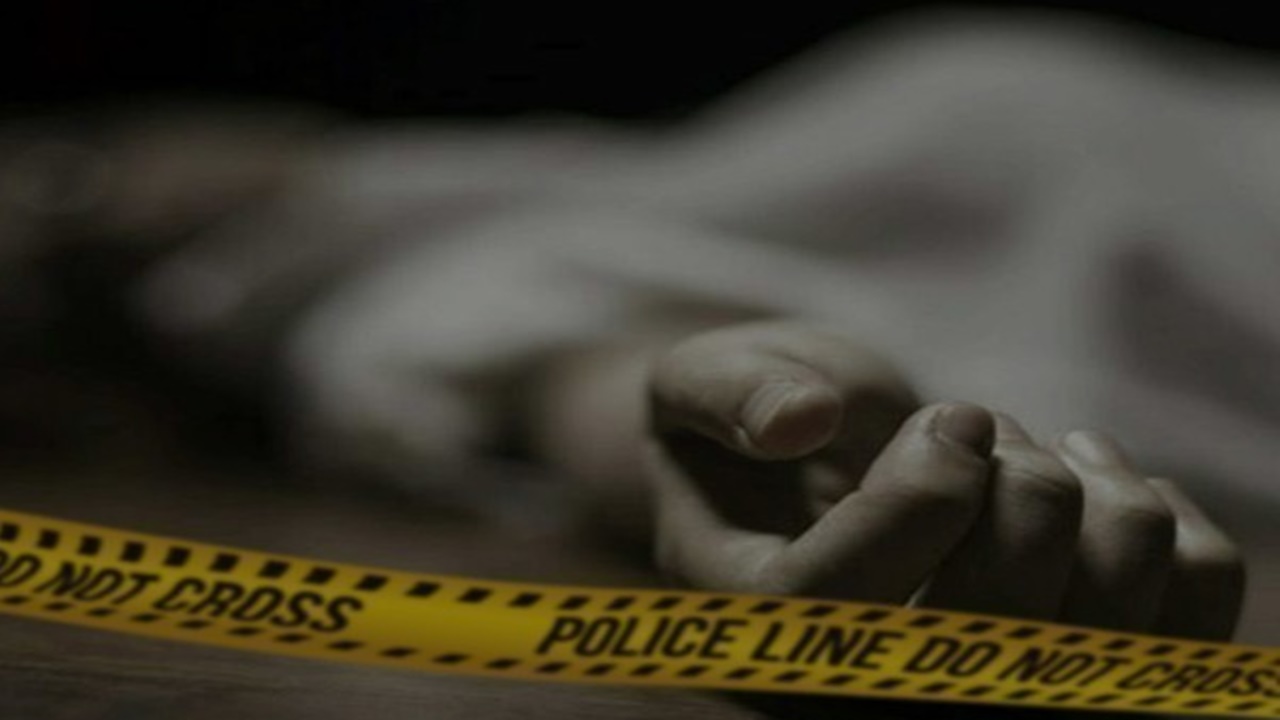 Mumbai:  ఓ ఇంట్లో ఒకే కుటుంబానికి చెందిన నలుగురు మృతి.. అసలేం జరిగింది?