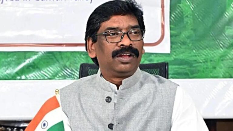 Hemant Soren:  ఝార్ఖండ్​ సీఎం, ఆయన సన్నిహితుల ఇళ్లపై ఈడీ దాడులు
