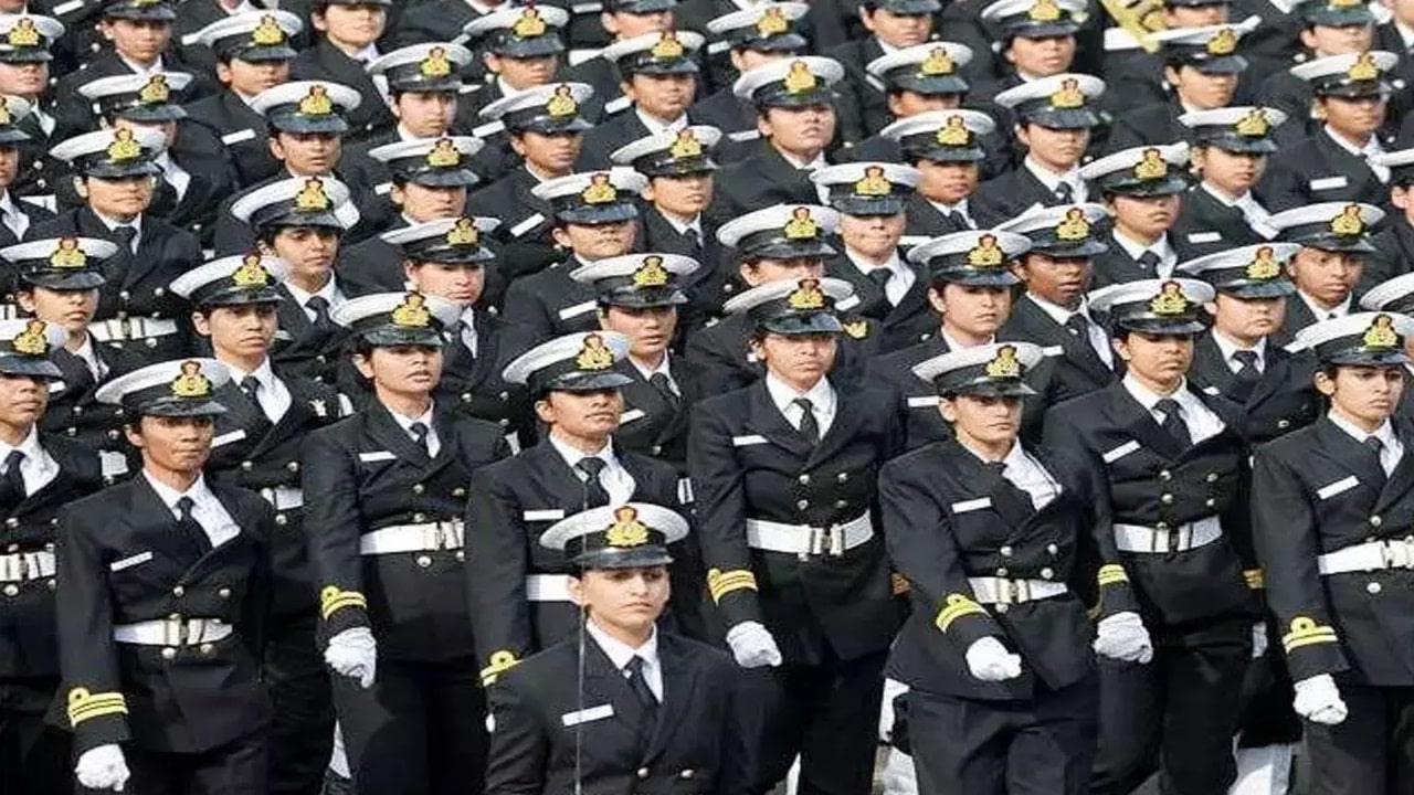 Agnipath: నేవీ అగ్నివీర్ సైలర్ పోస్టుల్లో 20 శాతం మహిళలే..