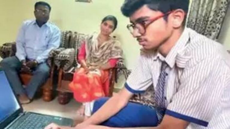 Indian Talent: తల్లికి తెలియకుండా ఆమె పాత ల్యాప్‌టాప్‌తో ఏకంగా అమెరికా ఉద్యోగమే సంపాదించాడు. కానీ..