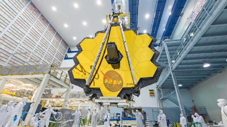 James Webb Space Telescope: సుదూర గ్రహంపై నీటి ఆనవాళ్లు.. అద్భుత చిత్రాలు