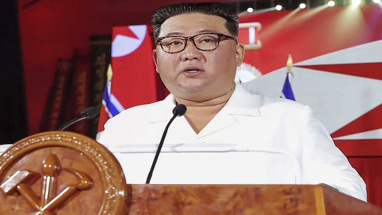 Kim Jong Un: అగ్రదేశం అమెరికా, దక్షిణ కొరియాలకు కిమ్ అణు బెదిరింపులు!