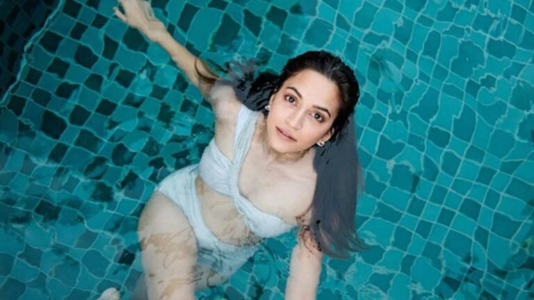 Kriti Kharbanda: స్విమ్మింగ్ పూల్ లో పవన్ హీరోయిన్.. సెగలు పుట్టిస్తుందే