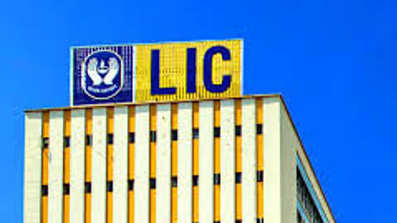 Insurance Claim: ఇన్సూరెన్స్ క్లెయిమ్‎ కోసం నాలుగేళ్లుగా పోరాడిన మహిళ.. చివరికి..