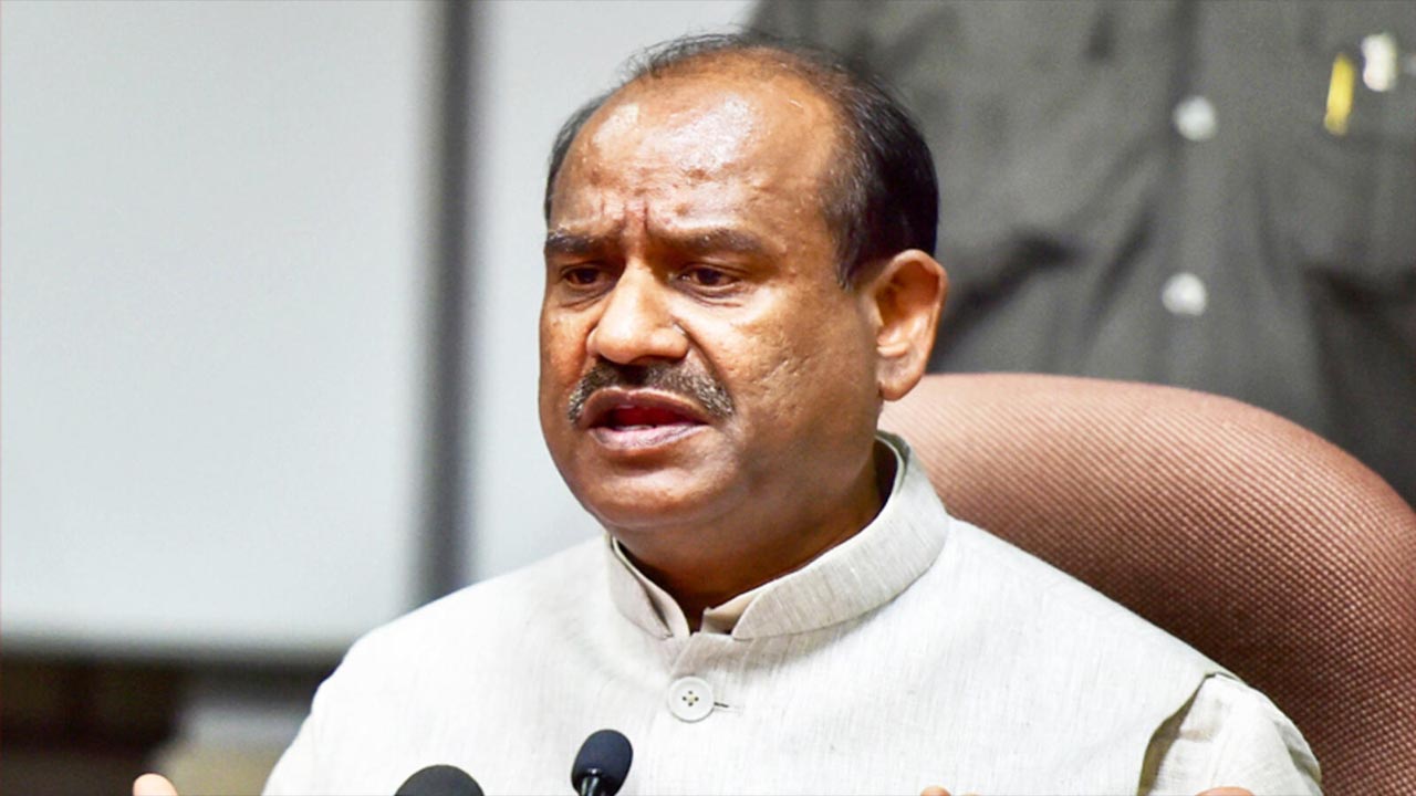 Loksabha Speaker: ఏ పదాన్ని నిషేధించలేదు.. తప్పుడు ప్రచారాలు చేయొద్దు..