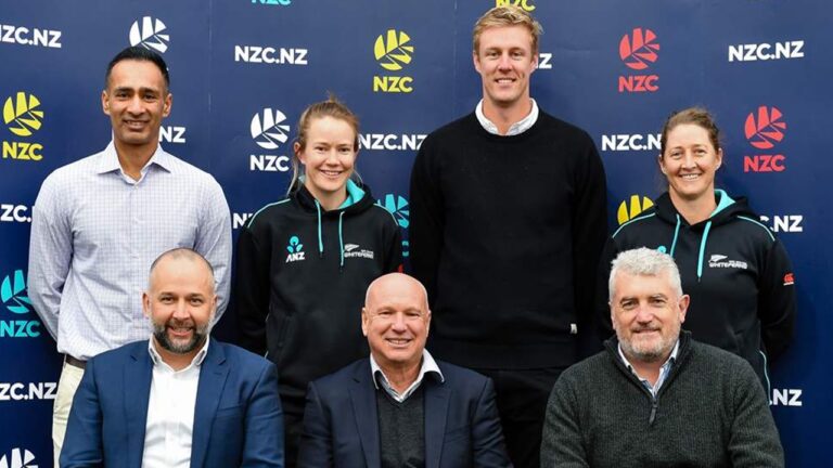 New Zealand Cricket:  కొత్త చరిత్రకు నాంది.. స్త్రీలు, పురుషులకు సమాన వేతనం