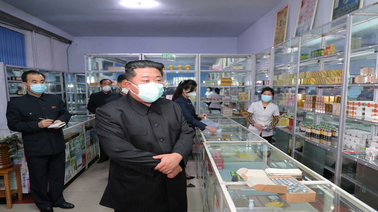 North Korea: గ్రహాంతరవాసుల వల్లే కరోనా వ్యాప్తి.. కిమ్ షాకింగ్ కామెంట్స్