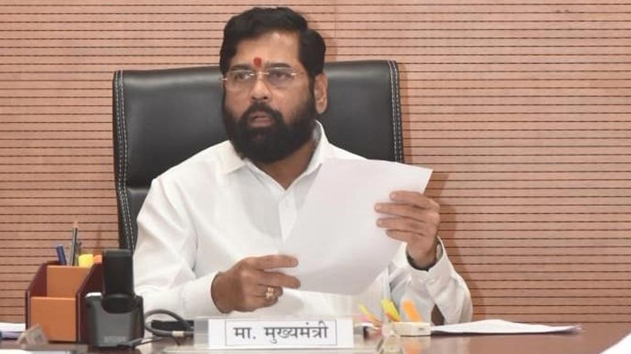 Maharashtra: ‘మహా’ గుడ్‌న్యూస్.. పెట్రోల్ లీటర్‌కు రూ.5, డీజిల్‌ రూ.3 తగ్గింపు