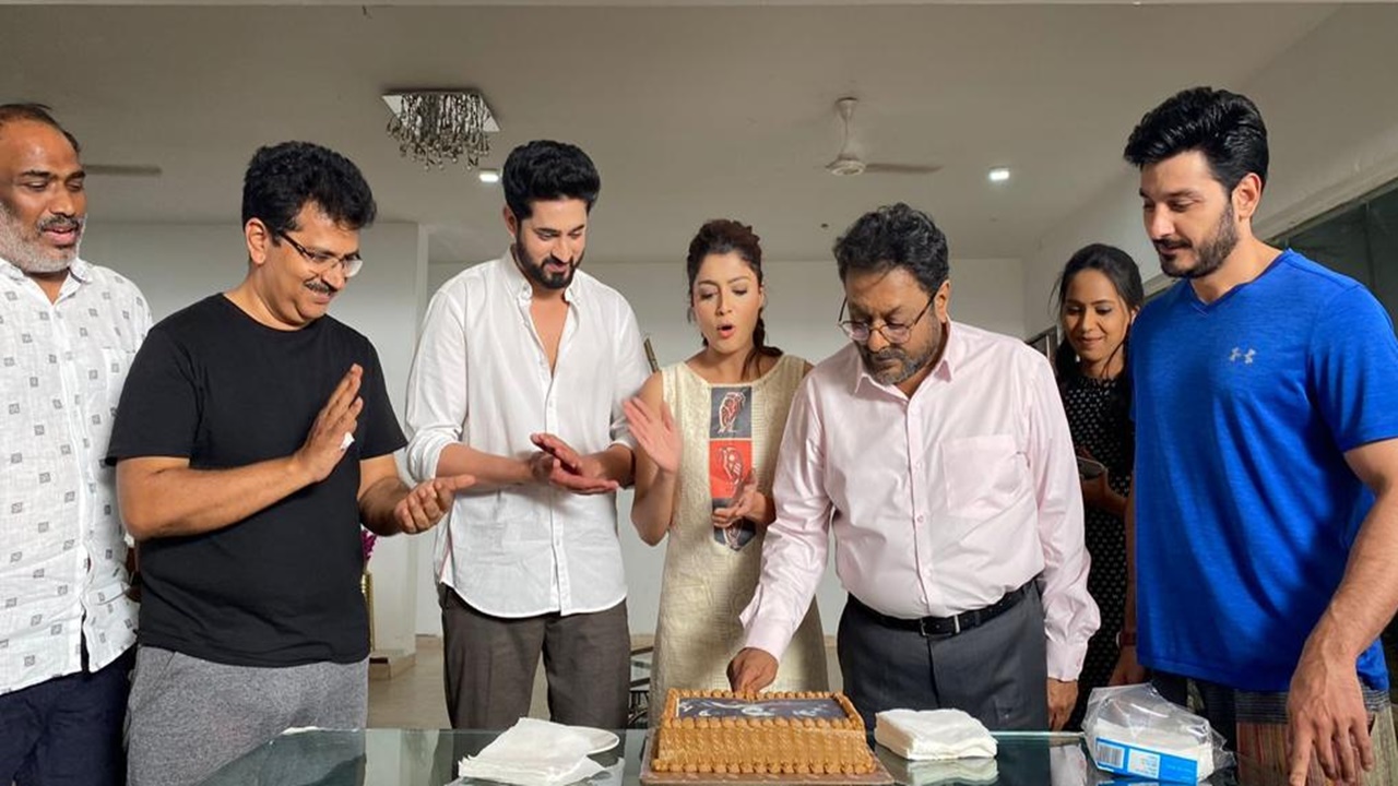 Tribute: ప్రతాప్ పోతన్‌కు నివాళి అర్పించిన ‘గ్రే’ మూవీ టీమ్