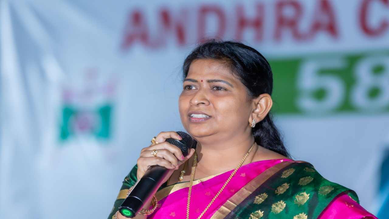 Taneti Vanitha: 46 ముంపు మండలాల్లో సహాయక చర్యలు