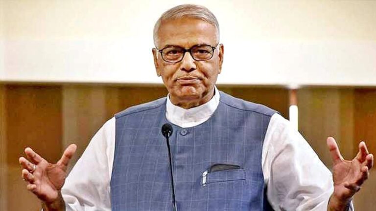 Yashwant Sinha: ఒక వ్యక్తి చెబుతుంటే 135 కోట్ల మంది వినాలా..?
