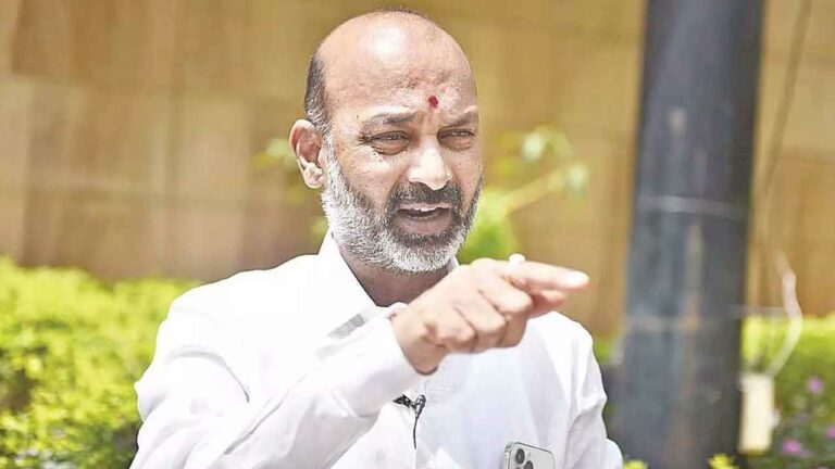 Bandi Sanjay : టీఆర్‌ఎస్‌ పతనం.. కేసీఆర్‌ ప్రసంగంలో స్పష్టంగా కనిపించింది