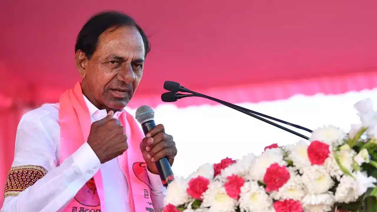 CM KCR : మోడీ.. నిన్ను నీ అహంకారమే పడగొడుతుంది