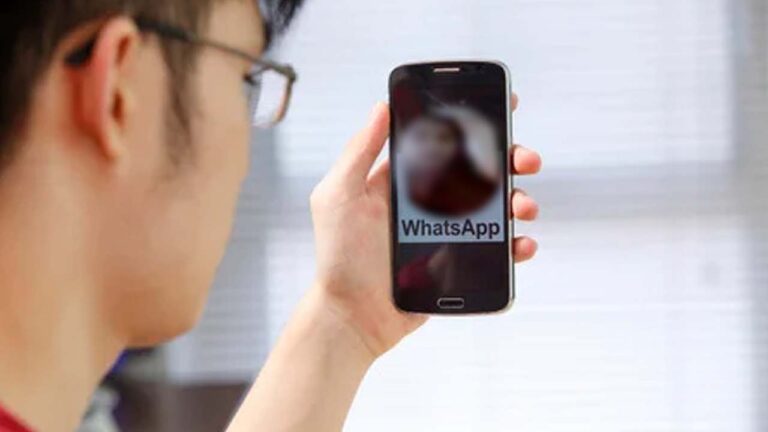 Cyber Criminals: ఇంజనీర్ కు వాట్సాప్ న్యూడ్ కాల్.. కట్‌ చేస్తే రూ.25లక్షలు మాయం