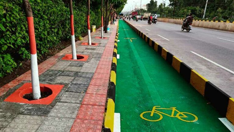 Cycling Tracks : హైదరాబాద్‌లో సిద్ధమవుతున్న సైకిల్‌ ట్రాక్స్‌
