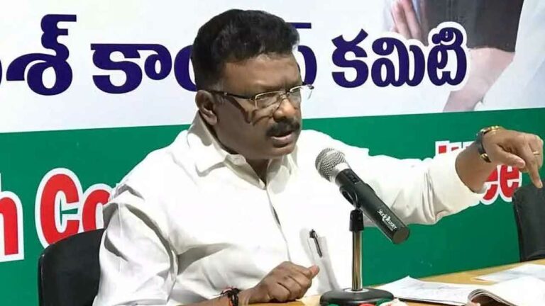 Breaking News : కాంగ్రెస్‌ కు మరో బిగ్‌ షాక్‌.. పార్టీకి దాసోజు శ్రవణ్‌ కుమార్‌ రాజీనామా