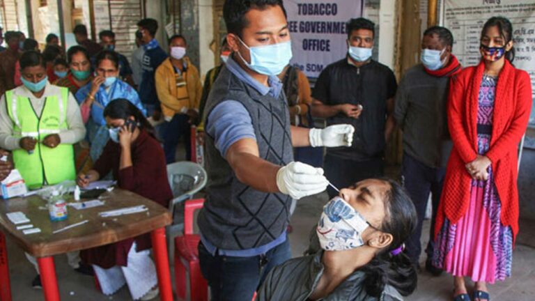 Health Survey: 80 శాతం ఇళ్లలో రోగులు.. గుబులు రేపుతోన్న హెల్త్ సర్వే..!