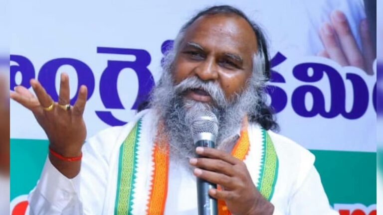 Jagga Reddy: డబ్బులు ఎవరు ఇచ్చినా తీసుకోండి.. ఓటు మాత్రం కాంగ్రెస్‌కే వేయండి..!